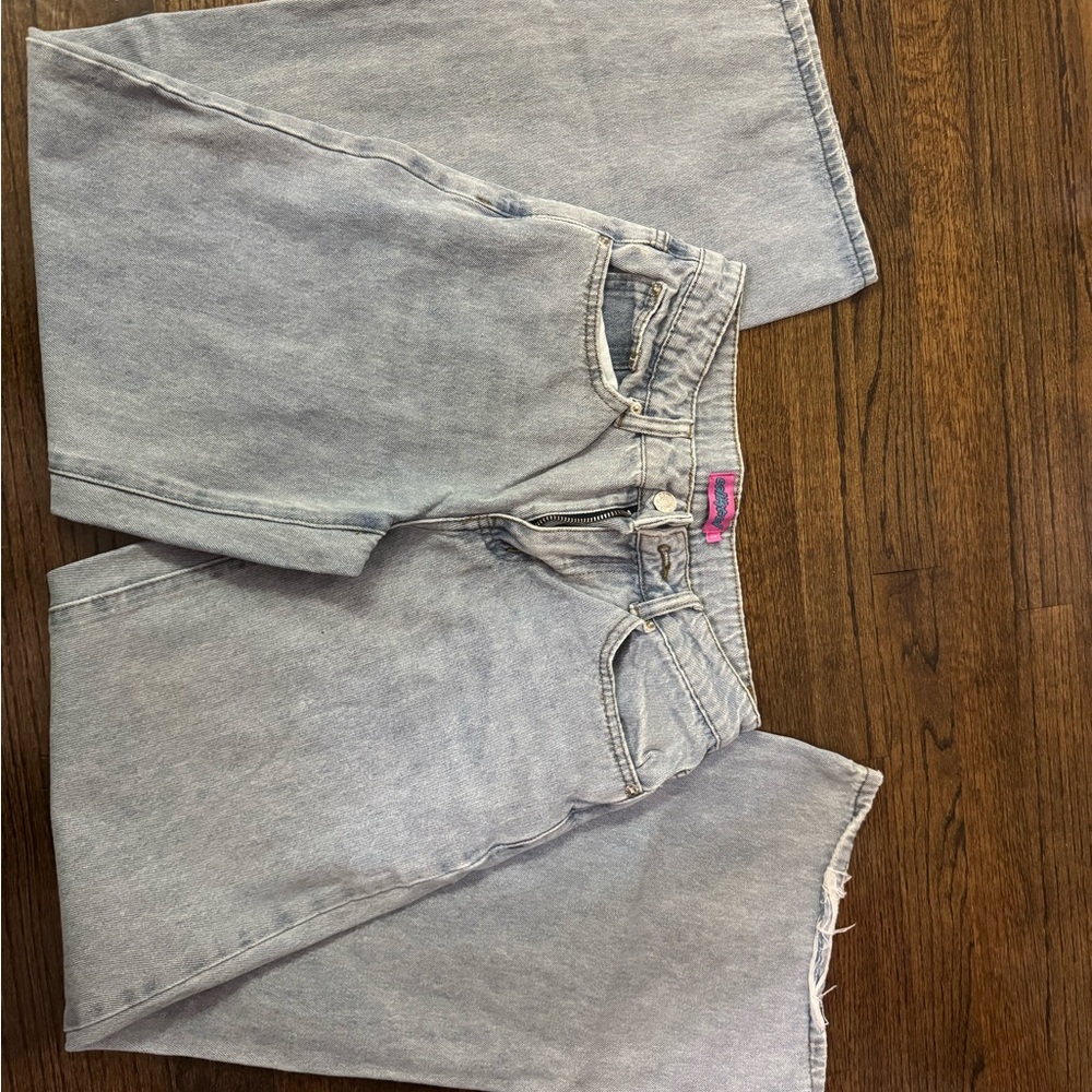 Edikted Light Denim Jeans